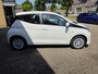 Toyota Aygo 1.0 VVT-i x-play limited Airco/ Apple carplay/ Camera/ LED