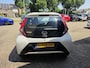 Toyota Aygo 1.0 VVT-i x-play limited Airco/ Apple carplay/ Camera/ LED