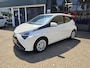 Toyota Aygo 1.0 VVT-i x-play limited Airco/ Apple carplay/ Camera/ LED