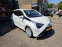 Toyota Aygo 1.0 VVT-i x-play limited Airco/ Apple carplay/ Camera/ LED