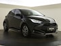 Toyota Yaris 1.5 Hybrid Lounge | Carplay | Panorama | Halfleer |