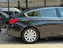 BMW 5-Serie GT Gran Turismo 535i High Executive|Rijklaar!|HUD|Camera|Stuurwielverwarming|Xenon|LaneAssist|Youngtimer|