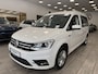 Volkswagen Caddy Maxi 1.4 TSI 7-PERSOONS / FULL LED / CARPLAY / PARKPILOT / Intresse, Proefrit? Bel of app met: 06-15025420 (Wegens de zomervakantie bezichtiging op afspraak)