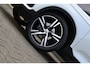 Volvo XC40 1.5 T2 R-Design | Navigatie | Achteruitrijcamera | ACC | BLIS