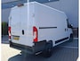 Citroën Jumper 2.2 BlueHDi 140 S&S L2H2 3.5t BLACK EDITION | Velgen Bullbar Sidebars Zonneklep