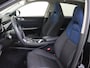 Lynk & Co 01 1.5 | achteropkomend verkeer waarschuwing | airco automatisch | Apple Carplay/Android  cruise control adaptief | dodehoek detectie | file assistent | LED koplampen | lichtmetalen velgen 20" | navigatiesysteem full map | panoramadak | rijstrooksensor met correctie | voorstoelen verwarmd |