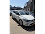 Renault Clio Estate 0.9 TCe Limited Mooie complete auto met navigatie en cruise control en een trekhaak