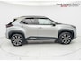 Toyota Yaris Cross 1.5 Hybrid 115 First Edition uit 2025 Rijklaar + Fabrieksgarantie Henk Jongen Auto's in Helmond,  al 50 jaar service zoals 't hoort!