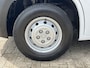 Peugeot Boxer 435 2.2 BlueHDi Bakwagen 750kg laadklep zijdeur Airco Telefoonverbinding Bluetooth bakwagen verhuiswagen Meubelbak euro 6