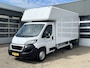 Peugeot Boxer 435 2.2 BlueHDi Bakwagen 750kg laadklep zijdeur Airco Telefoonverbinding Bluetooth bakwagen verhuiswagen Meubelbak euro 6