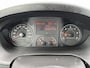 Peugeot Boxer 435 2.2 BlueHDi Bakwagen 750kg laadklep zijdeur Airco Telefoonverbinding Bluetooth bakwagen verhuiswagen Meubelbak euro 6