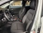 Renault Captur 1.0 TCe 100 Intens + afneembare trekhaak uit 2019 Rijklaar + 12 maanden Bovag-garantie Henk Jongen Auto's in Helmond,  al 50 jaar service zoals 't hoort!