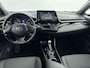 Toyota C-HR / C-HR+ 2.0 Hybrid Style | Apple Carplay / Android Auto | Dodehoek detectie | Stoel/Stuurverwarming | LED | Parkeersensoren voor/achter | Adaptive Cruise | Keyless | Camera | 18 inch