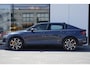 Polestar 2 Long Range Dual Motor Launch Edition 78kWh Adaptieve Cruise Control | Pilot Assist | Harman/Kardon Audiosysteem | Brembo Remschrijven | Elektrisch verstelbare stoelen voor | Stoelverwarming Voor + Achter | Panoramisch Dak | 20" Lichtmetalen Velgen