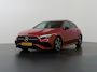 Mercedes-Benz A-klasse 180 Business Solution AMG | Night | Panoramadak | Multibeam | Widescreen | Achteruitrijcamera | Sfeerverlichting | Stoelverwarming |