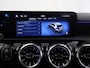 Mercedes-Benz A-klasse 180 Business Solution AMG | Night | Panoramadak | Multibeam | Widescreen | Achteruitrijcamera | Sfeerverlichting | Stoelverwarming |
