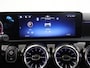 Mercedes-Benz A-klasse 180 Business Solution AMG | Night | Panoramadak | Multibeam | Widescreen | Achteruitrijcamera | Sfeerverlichting | Stoelverwarming |