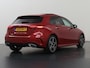 Mercedes-Benz A-klasse 180 Business Solution AMG | Night | Panoramadak | Multibeam | Widescreen | Achteruitrijcamera | Sfeerverlichting | Stoelverwarming |