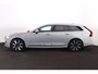 Volvo V90 T6 Recharge AWD Plus Bright - Panorama/schuifdak - IntelliSafe Assist & Surround - 360º Camera - Harman/Kardon audio - Adaptieve LED koplampen - Verwarmde voorstoelen, stuur & achterbank - Parkeersensoren voor & achter - Elektr. bedienb. voorstoelen met geheugen - Extra getint glas - 19' LMV