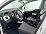Toyota Yaris 1.3 VVT-i Executive | Airco | Camera | 16 inch | Bluetooth | Privacy glas | Dakspoiler