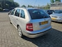 Skoda Fabia Combi 1.4-16V Elegance | INRUILKOOPJE | EXPORT | AUTO GAAT ZO WEG |