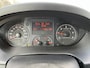 Peugeot Boxer 435 2.2 BlueHDi 165pk Bakwagen 750kg laadklep zijdeur Airco Telefoonverbinding Bluetooth bakwagen verhuiswagen Meubelbak euro 6