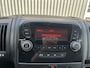 Peugeot Boxer 435 2.2 BlueHDi 165pk Bakwagen 750kg laadklep zijdeur Airco Telefoonverbinding Bluetooth bakwagen verhuiswagen Meubelbak euro 6