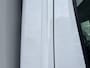 Peugeot Boxer 435 2.2 BlueHDi 165pk Bakwagen 750kg laadklep zijdeur Airco Telefoonverbinding Bluetooth bakwagen verhuiswagen Meubelbak euro 6