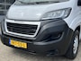 Peugeot Boxer 435 2.2 BlueHDi 165pk Bakwagen 750kg laadklep zijdeur Airco Telefoonverbinding Bluetooth bakwagen verhuiswagen Meubelbak euro 6