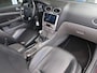 Ford Focus Coupé-Cabriolet 1.6 NAVIGATIE|CARPLAY|LEDER|CRUISECONTROL|BLUETOOTH|ORIGINEEL NEDERLANDS