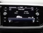 Volkswagen T-Cross 1.0 TSI R-Line | VIRTUAL COCKPIT | APPLE CARPLAY | KEYLESS | ACHTERUITRIJCAMERA | STOELVERWARMING |
