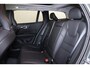 Volvo V60 T6 Recharge AWD Plus Dark - Panorama/schuifdak - IntelliSafe Assist & Surround - 360º Camera - Harman/Kardon audio - Verwarmde voorstoelen, stuur & achterbank - Parkeersensoren voor & achter - Elektr. bedienb. voorstoelen met geheugen - Head up display - Extra getint glas - 19' LMV
