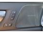 Volvo V60 T6 Recharge AWD Plus Dark - Panorama/schuifdak - IntelliSafe Assist & Surround - 360º Camera - Harman/Kardon audio - Verwarmde voorstoelen, stuur & achterbank - Parkeersensoren voor & achter - Elektr. bedienb. voorstoelen met geheugen - Head up display - Extra getint glas - 19' LMV