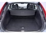 Volvo XC60 T5 Polar+ | Panoramadak | Trekhaak | Camera | Parkeerverwarming | Elektrische Stoelen | Stoelverwarming | Xenon | PDC Voor+Achter