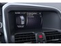 Volvo XC60 T5 Polar+ | Panoramadak | Trekhaak | Camera | Parkeerverwarming | Elektrische Stoelen | Stoelverwarming | Xenon | PDC Voor+Achter