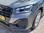 Audi Q2 35 TFSI S-Line / AUTOMAAT/ GARANTIE TM 07-2029/ PANO/ 2X S-LINE/ ACC/ PARK.SENSOREN V+A/ CAMERA/ SMARTPHONE INTERFACE/ STOELVERWARM./ ELEK.ACHTERKLEP/ KEYLESS/ DIGITAL DASH/ NAVI/ DAB/ CLIMA/ LED/ 17'' LMV