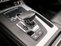 Audi Q5 55 TFSI e quattro S-Line Competition 367Pk Automaat (PANORAMADAK, VIRTUAL COCKPIT, NAPPA LEDER, BANG&OLUFSEN, ELEK SPORTSTOELEN, 360 CAMERA, SFEERVERLICHTING, STOELVERWARMING ACHTER, ADAPTIVE CRUISE, NIEUWSTAAT)