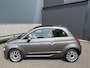 Fiat 500 0.9 TwinAir Turbo Lounge Automaat Glazen panoramadak - Airco - Navigatie - Parkeersensor achter - Licht metalen velgen 15 inch - Cruise control - Mistlampen - Elektrische ramen - Stuur multifunctioneel - Bluetooth - Centrale vergrendeling met afstandsbediening - Start/stop systeem