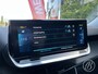 Peugeot e-2008 EV Allure 50 kWh 136 pk Automaat Range tot 300 km SOH 89%, Achteruitrijcamera