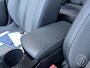 Peugeot e-2008 EV Allure 50 kWh 136 pk Automaat Range tot 300 km SOH 89%, Achteruitrijcamera