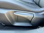 Peugeot e-2008 EV Allure 50 kWh 136 pk Automaat Range tot 300 km SOH 89%, Achteruitrijcamera