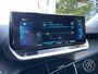 Peugeot e-2008 EV Allure 50 kWh 136 pk Automaat Range tot 300 km SOH 89%, Achteruitrijcamera