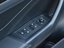 Volkswagen T-Roc 1.5 TSI R-Line | Trekhaak afneembaar | LED+ | Camera | Ergo bestuurdersstoel | Stoelverwarming |