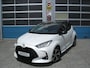 Toyota Yaris Hybrid Black & White 14.790 km