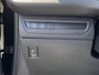 Peugeot 2008 1.2 PureTech Allure - Panorama dak I Airco I Led / Xenon I PDC I Trekhaak I Dealer onderhouden