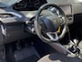Peugeot 2008 1.2 PureTech Allure - Panorama dak I Airco I Led / Xenon I PDC I Trekhaak I Dealer onderhouden