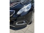 Peugeot 2008 1.2 PureTech Allure - Panorama dak I Airco I Led / Xenon I PDC I Trekhaak I Dealer onderhouden