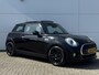 MINI Cooper 3-Deurs 1.5 Pepper Serious Business / Stoelverwarming voor / Navigatie / Parkeersensoren achter / Panorama Dak /  Airco Climate Control