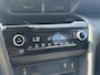 Toyota Yaris Cross 1.5 Hybrid Dynamic / Navigatie / Apple Carplay / Achteruitrijcamera / Stuur-, Stoel en voorruitverwarming / Trekhaak