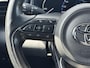 Toyota Yaris Cross 1.5 Hybrid Dynamic / Navigatie / Apple Carplay / Achteruitrijcamera / Stuur-, Stoel en voorruitverwarming / Trekhaak